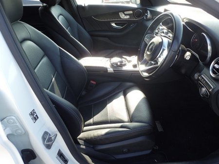 2019 Mercedes-Benz C Class - thumbnail 5