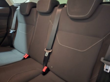 2018 Ford Focus 1.0 (100) Zetec Edition 5DR €12,950 thumbnail