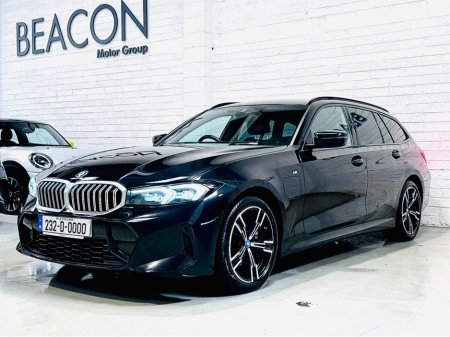 2023 BMW 3 Series - view 3
