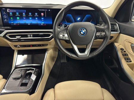 2024 BMW 3 Series 330e Sport Saloon €46,975 thumbnail
