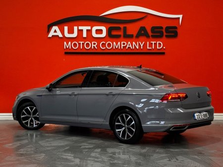 2021 Volkswagen Passat - thumbnail 9