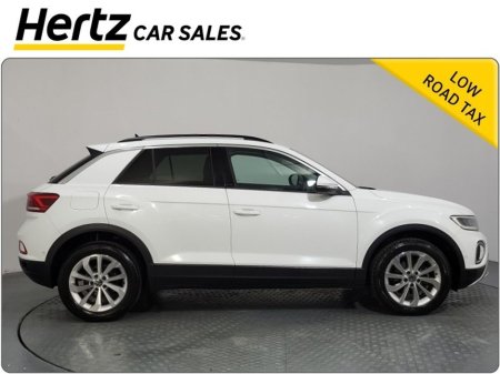 2024 Volkswagen T-Roc SPEC ED 1.0TSI Petrol Manual €28,970 thumbnail