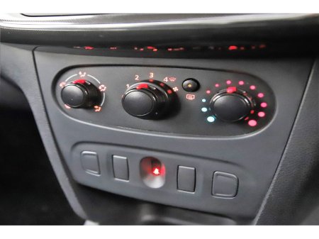 2018 Dacia Sandero - thumbnail 20