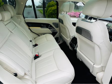 2023 Land Rover Range Rover - thumbnail 12