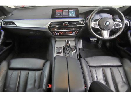 2018 BMW 5 Series 530E M SPORT G30 PLUG IN HYBRID *20" ALLOY WHEELS* €23,890 thumbnail