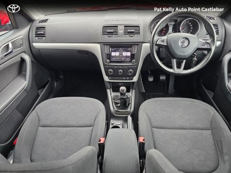 2016 Skoda Yeti - thumbnail 8