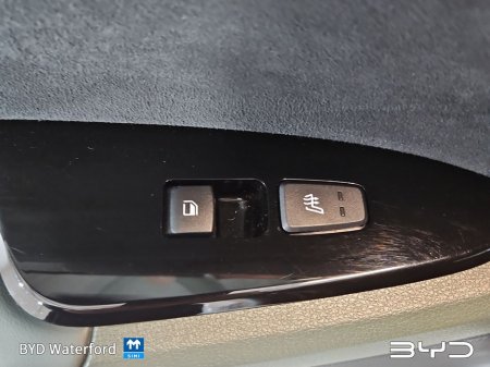 2024 Kia Sportage Anniversary Edition Hybrid. Cruise Control, Heated Seats, Heated Steering Wheel, Rear Charging Ports, Reversing Camera. €37,995 thumbnail