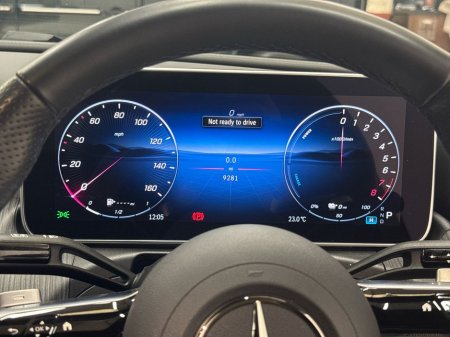 2024 Mercedes-Benz CLE CLE 300e Amg Line Premium | Memory Seat Package, Mirror Package, Reversing Camera €67,950 thumbnail