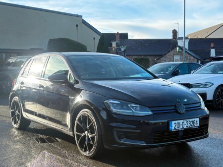 2020 Volkswagen Golf E Golf Elec 136PS 5DR Auto €15,950 thumbnail