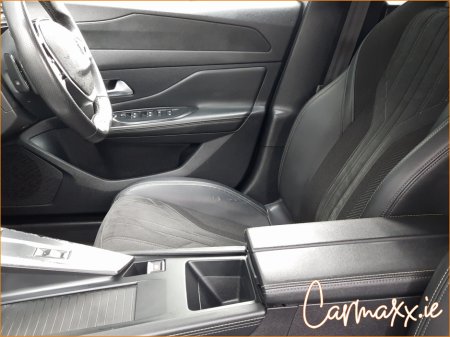 2022 Peugeot 308 - thumbnail 16