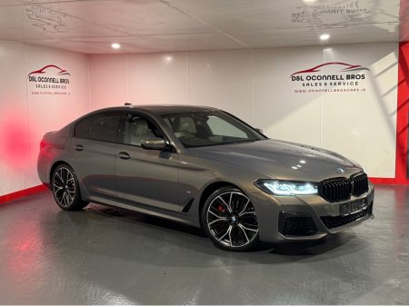 2023 BMW 5 Series - thumbnail 1