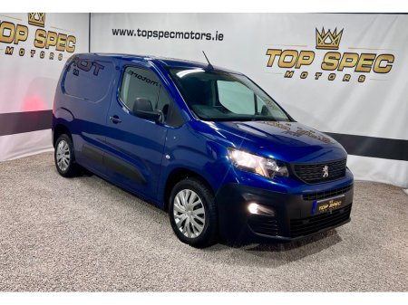 2019 Peugeot Partner PROFESSIONAL L1 B €12,800 thumbnail