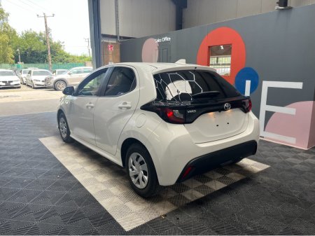 2022 Toyota Yaris ONLY €17950 YARIS AUTOMATIC 1.0 PETROL / 35k KMs / REVERSE CAMERA & MORE €17,950