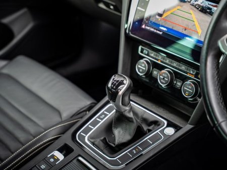 2020 Volkswagen Passat - thumbnail 9