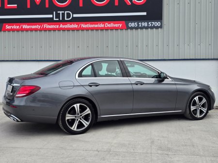 2017 Mercedes-Benz E Class - thumbnail 4