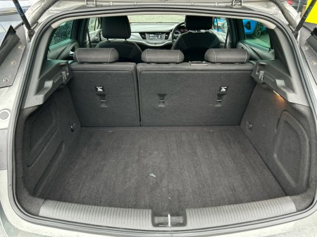 2019 Opel Astra - thumbnail 12