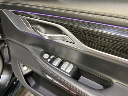 2018 BMW 7 Series - thumbnail 11