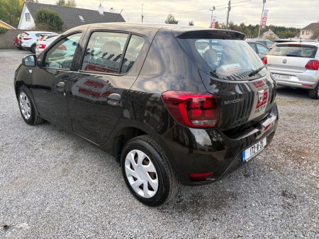 2017 Dacia Sandero 1.0 75 ALTERNATIVE €8,995 thumbnail