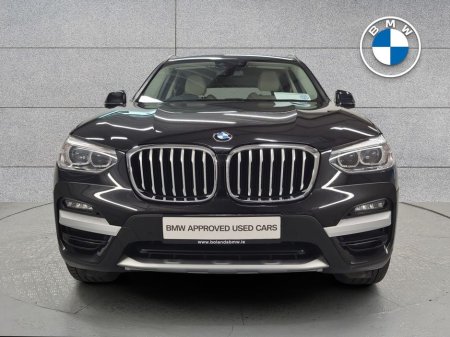 2021 BMW X3 xDrive30e xLine €43,975 thumbnail