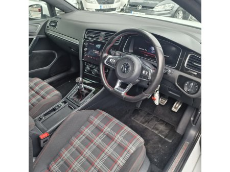 2017 Volkswagen Golf 2.0 TSI 3DR 230HP GTI €20,450 thumbnail