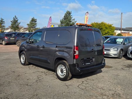 2020 Peugeot Partner - thumbnail 7