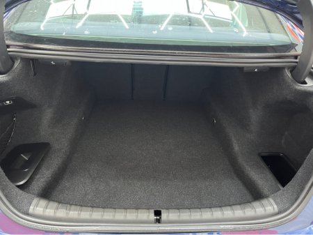 2018 BMW 5 Series 2018 523D M-SPORT 2.0 AUTOMATIC / CRUISE CONTROL / 360° PARKING CAMERA / ELECTRIC MEMORY SEATS / PADDLE SHIFTERS thumbnail