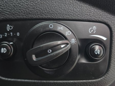 2016 Ford Kuga 2.0TDCI 120PS Titanium €10,950 thumbnail