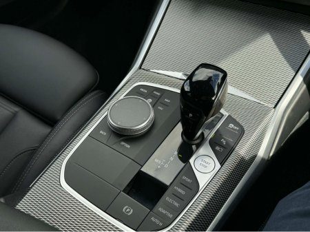 2022 BMW 3 Series - thumbnail 18