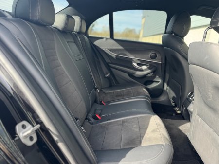 2019 Mercedes-Benz E Class - thumbnail 12