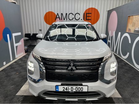 2024 Mitsubishi Outlander - thumbnail 5