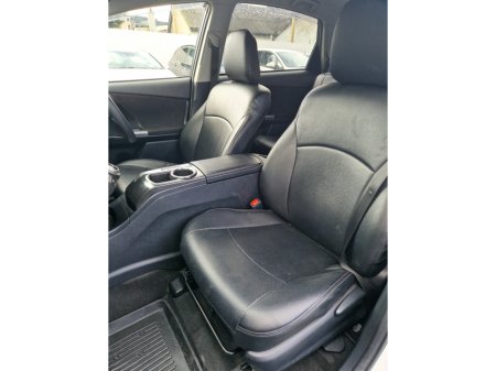 2019 Toyota Prius Alpha 7 seater self charging Hybrid €22,450 thumbnail