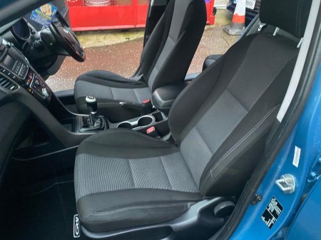 2013 Hyundai i30 ACTIVE BLUE DRIVE 110PS 5DR €5,995 thumbnail