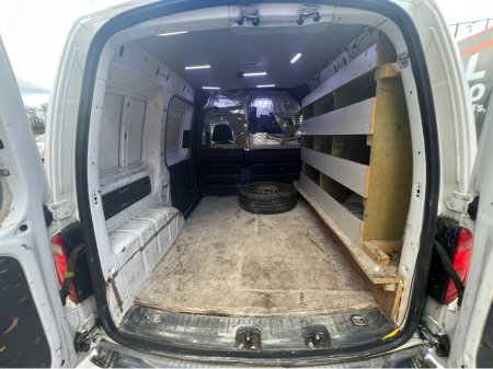 2013 Volkswagen Caddy - thumbnail 8