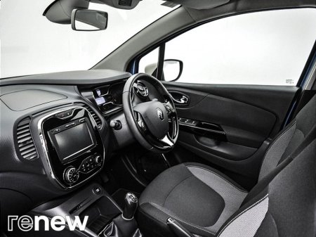 2015 Renault Captur dCi 90 S&S INTENSE €9,950 thumbnail