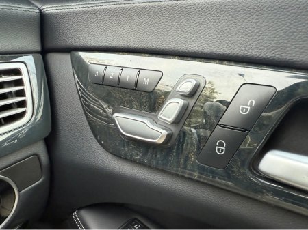 2016 Mercedes-Benz CLS Class 220D AMG LINE PREMIUM 4DR AUTO €24,950 thumbnail