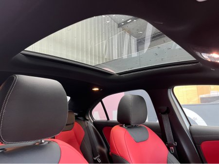 2023 Mercedes-Benz A Class 2023 MERCEDES-BENZ A250E 1.4 AUTOMATIC / CRUISE CONTROL / 360° PARKING CAMERA / ELECTRIC MEMORY & HEATED SEATS / PANORAMIC SUNROOF / PADDLE SHIFTERS / thumbnail