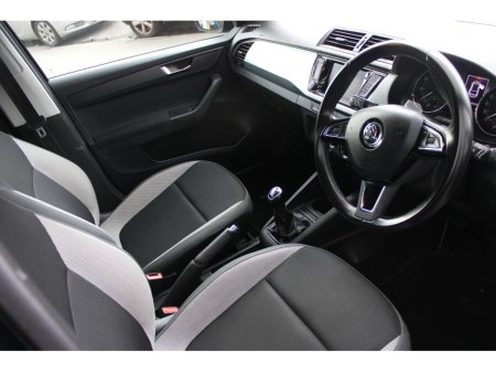 2018 Skoda Fabia - thumbnail 7
