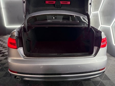 2017 Audi A4 2.0TDI 150HP S tronic S Line €14,950 thumbnail