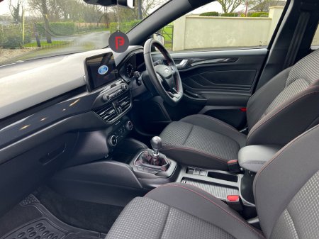 2022 Ford Focus 1.0T EcoBoost Hybrid 125PS ST-Line €22,950 thumbnail