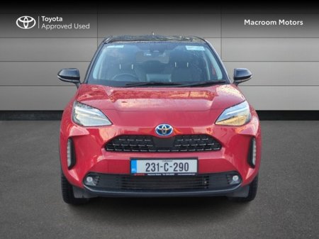 2023 Toyota Yaris Cross FRESH SELECTION OF TRADE-INS YARIS CROSS SOL thumbnail