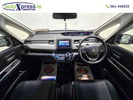 2017 Honda Freed + 1.5 Hybrid Automatic, Reversing camera €15,495