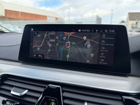 2020 BMW 5 Series - thumbnail 11