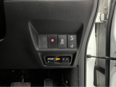 2021 Honda Stepwagon - thumbnail 13