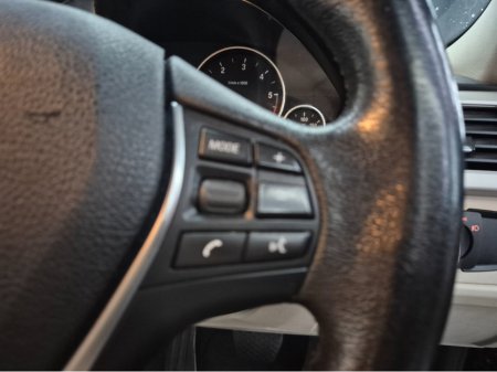 2018 BMW 3 Series - thumbnail 9