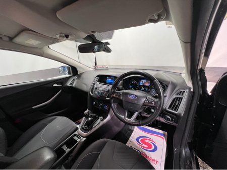 2015 Ford Focus 1.0 ECOBOOST ZETEC 125PS 5DR T €7,400 thumbnail