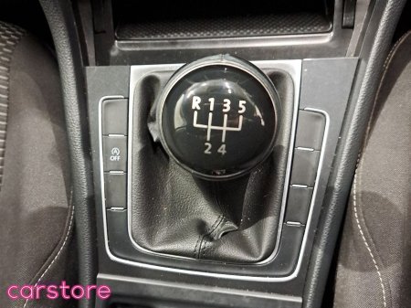 2019 Volkswagen Golf - thumbnail 15