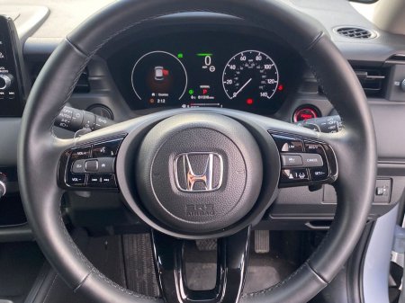 2025 Honda HR-V E:hev Elegance €38,995 thumbnail