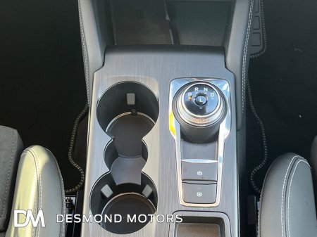 2025 Ford Kuga ACTIVE PHEV CVT €39,500 thumbnail