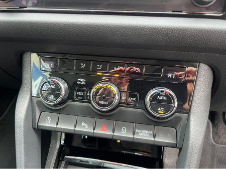 2020 Skoda Kodiaq 7 SEATER AUTOMATIC AMBITION 2.0 TDI 150HP €31,950 thumbnail