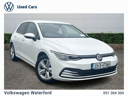 2023 Volkswagen Golf 2.0 TDI 115HP Life €24,975 thumbnail